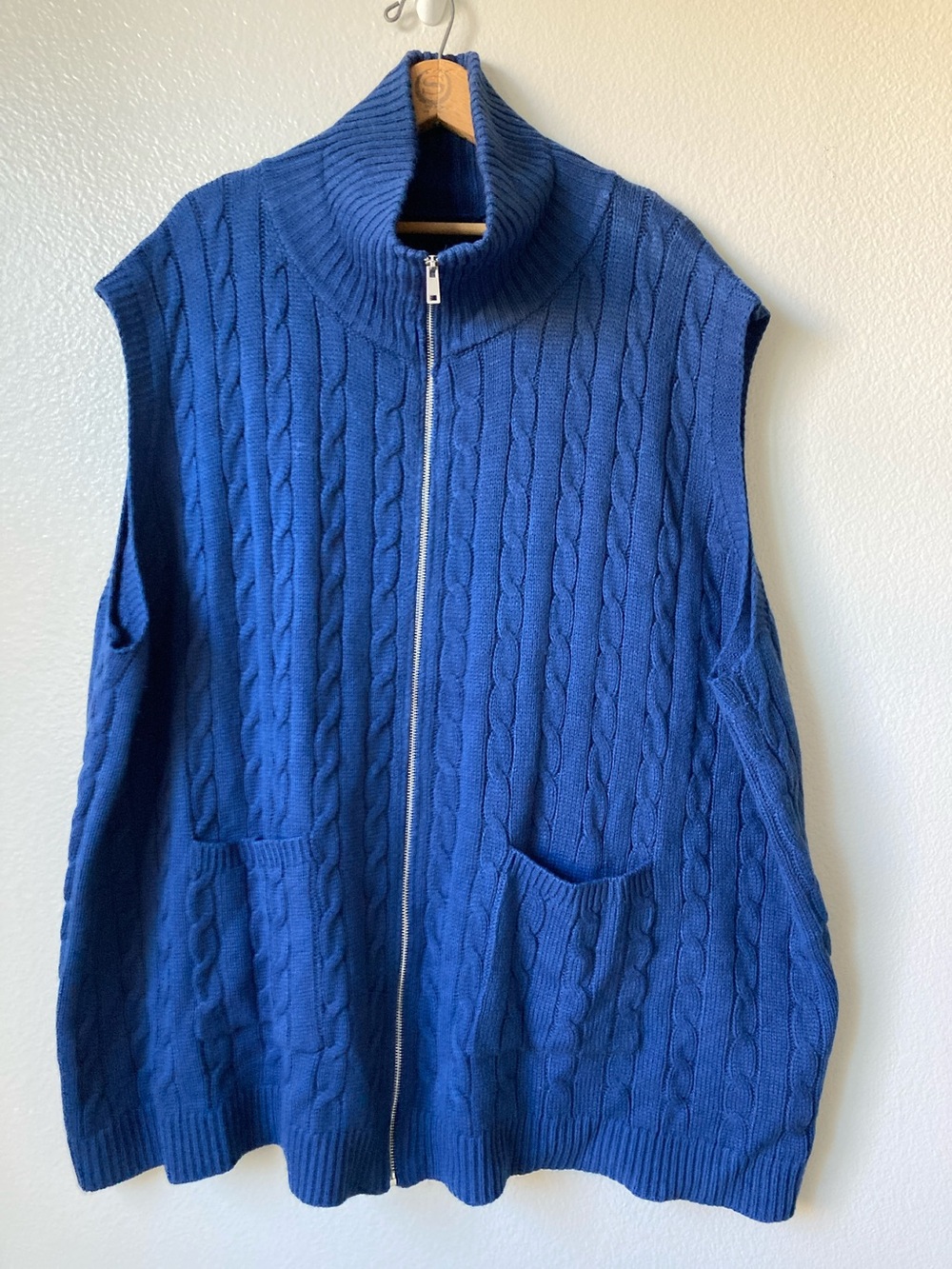Bllomchic cable knit sweater vest zip front sleeveless sz 28